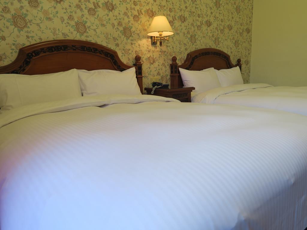 แชมป์เพนช์ โฮเต็ล Hotel เจียวซี ภายนอก รูปภาพ